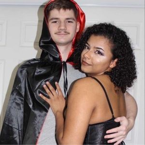 Meet your Posher, Toni